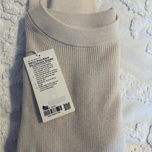lululemon athletica Merino wool-Blend Beige Crew Neck Sweater